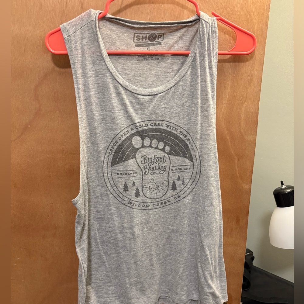 Buzzfeed Unsolved Bigfoot Brewery Tank, XL